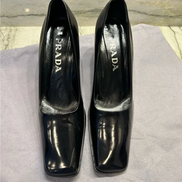 Vintage Prada 36.5 Block Heels or Size 6 - Picture 2 of 4